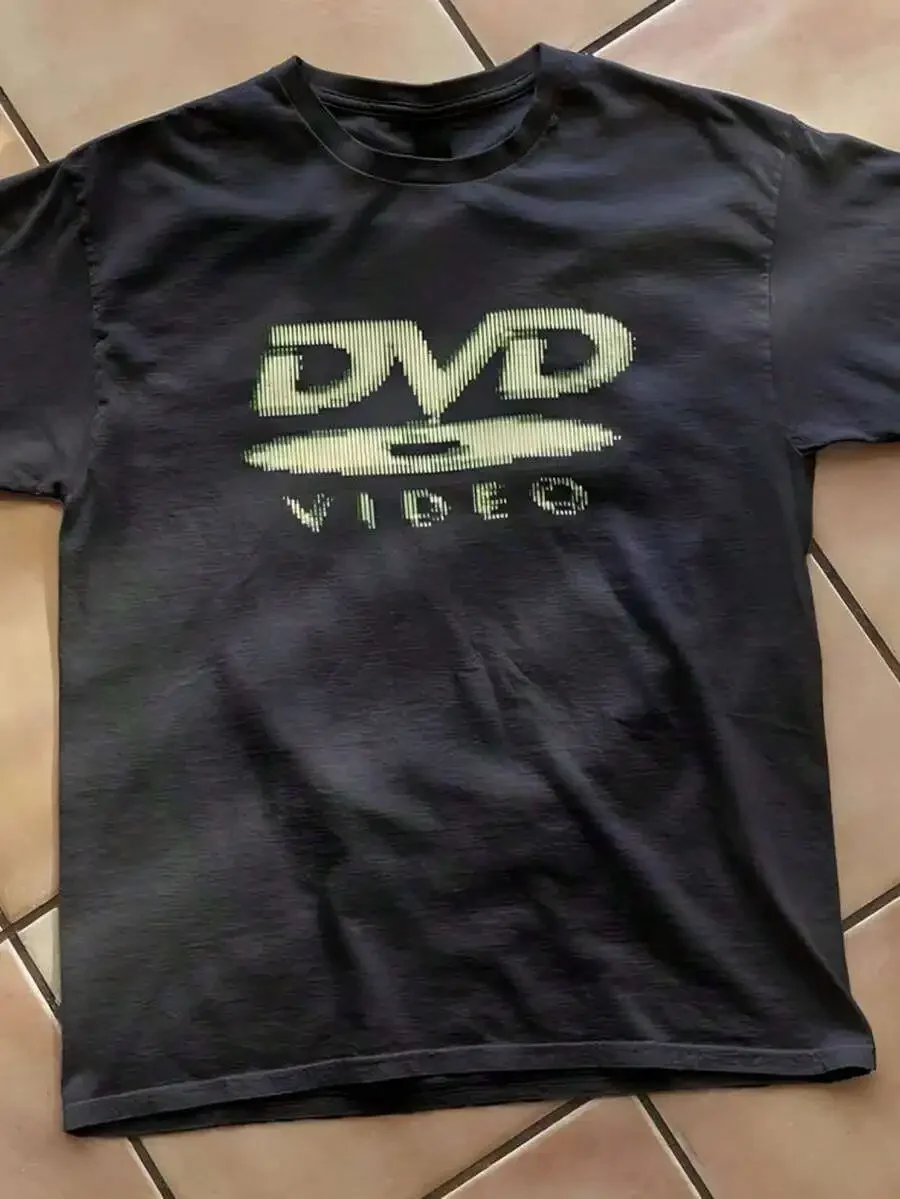 Retro Gaming Festival - Kaos Katun Pria Dengan Logo DVD